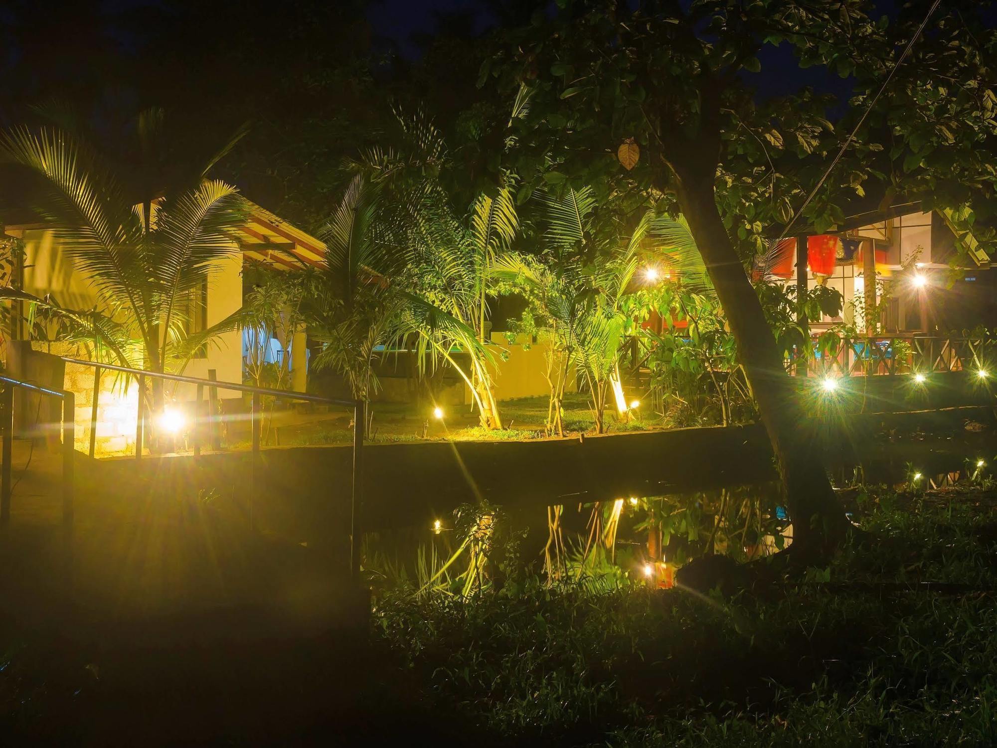 Nature Villa (Adults Only) Унаватуна Экстерьер фото
